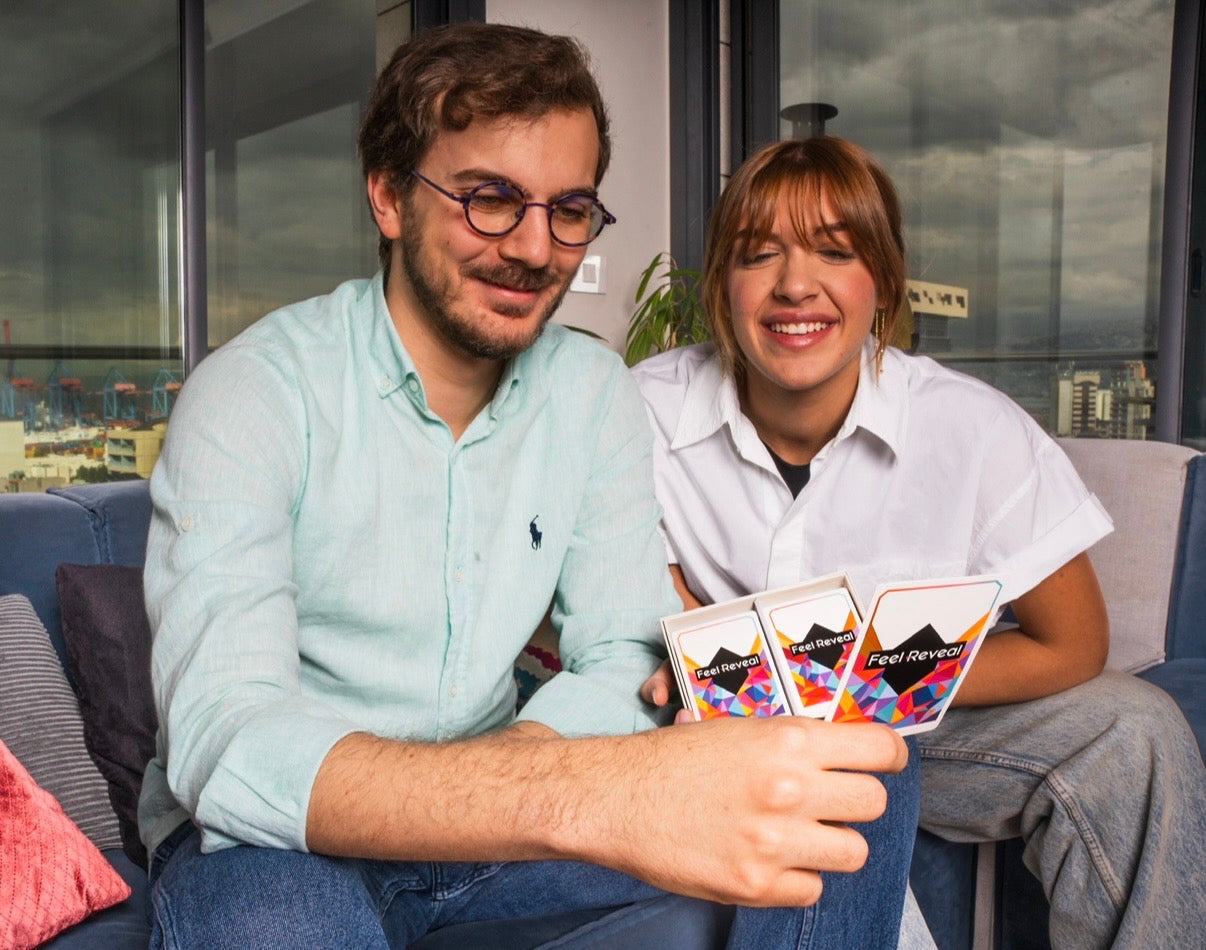 Feel Reveal by Olesaraha